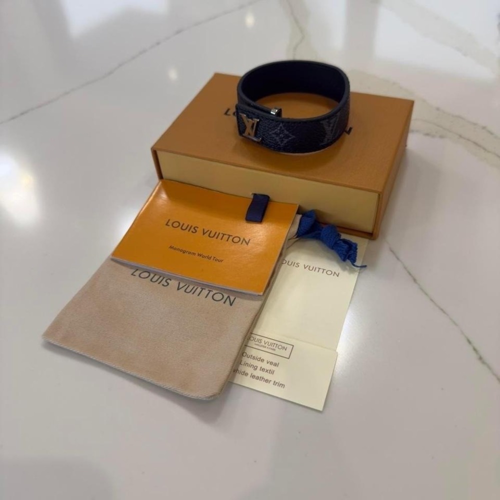 Louis Vuitton Black Leather Bracelet Men - Picture 3 of 8